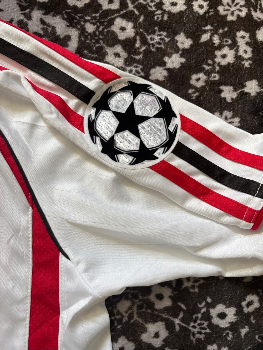AC Milan 2007 Away Kaka #22 UCL Final Retro Soccer Jersey Size Men Large - Picture 10 of 10